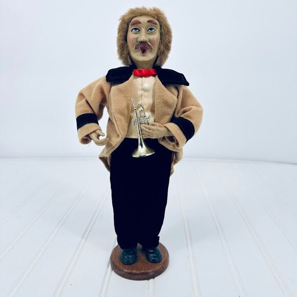 Vintage Classic Christmas Adult Caroler Wood Base Trumpeter Victorian Decoration - Picture 1 of 9
